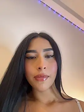 Kymberly_18 - flash boobs 💗