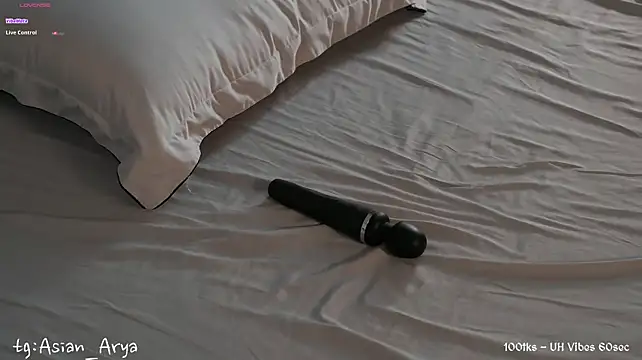 Bigboobsarya - Make me wet now