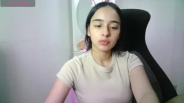 Aineangeel - ass and pussy