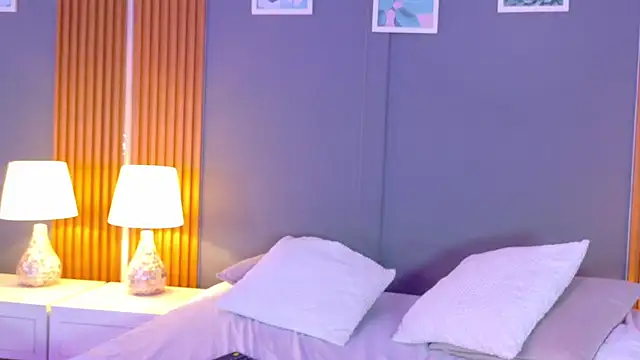 Kendal_Foxx_ - Style doggy + spank ass🍑