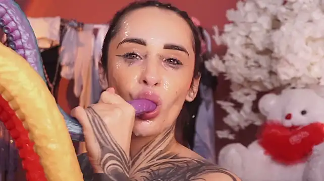 EvaCanton - Cum on face