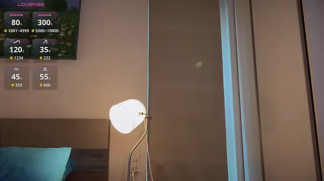 Girl_next_door19 - spank me sooooo