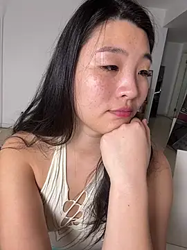 Tavie1744 - Bare my butt 2min