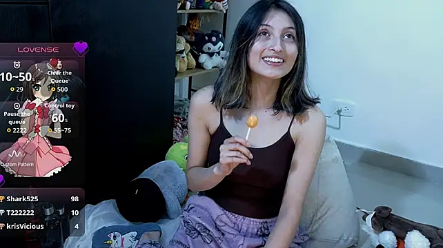 Camila---torres - ffingers in pussy and suck tits