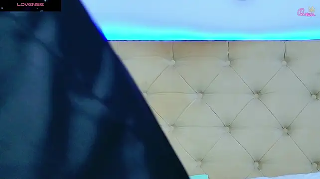 Daliya_ - Make me spank my ass