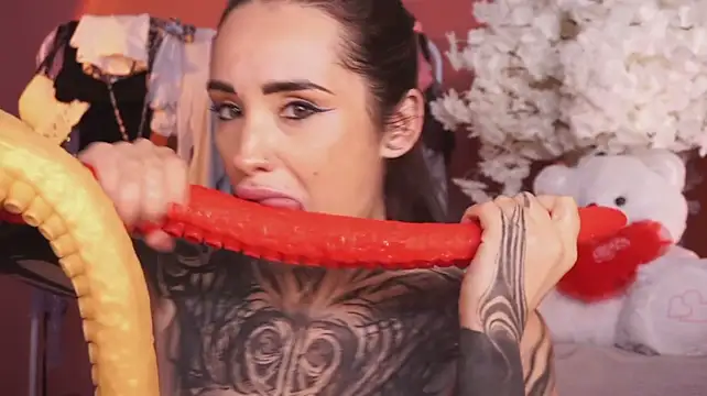 EvaCanton - Cum on face