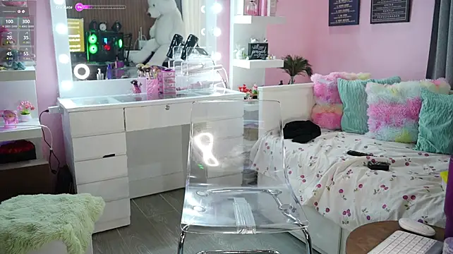AsianSweetMilf - dildo ride and squirt! / 4mins control