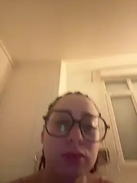 Queenlo_xxx - gagne 2 vidéos💦
