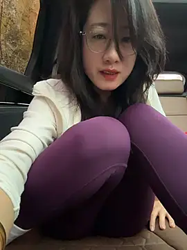 Weiwei103 - 口交大鸡吧