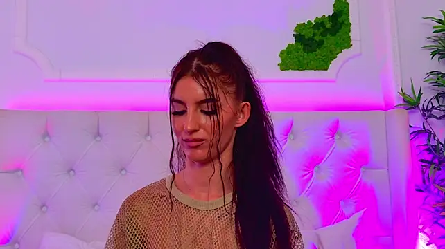 ElisaCharm - Finger pussy+3min control to last tipper