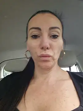 Milflovelyxxx - tease me with your touch