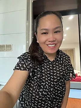 Yinghua2026 - 全裸跳舞