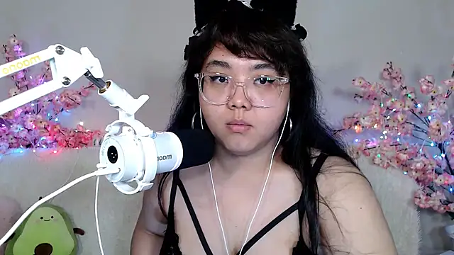 Moertomlly - PUSSY PLAY