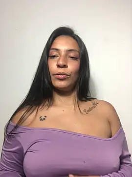 Viiancaa_ - Show Ass, 2 Fingers💜