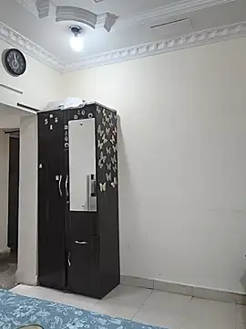 SpasyQueen69 - Sit in bra_2 min