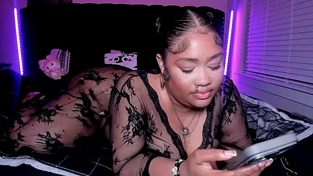 Lovelyzylah - 6 Min Pussy Play💦🤤