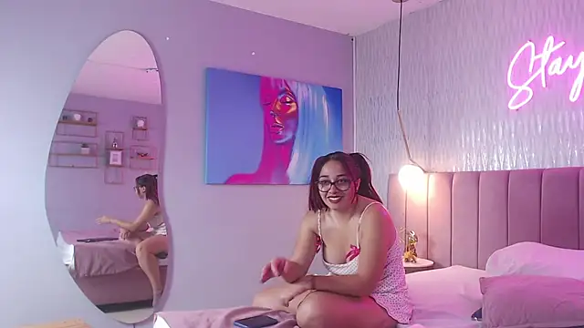 WildFlame_F - Show boobs + mastruabte
