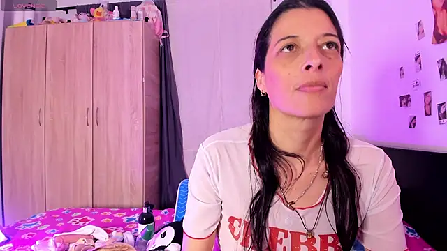 ShaunaDream - Ride Dildo Show