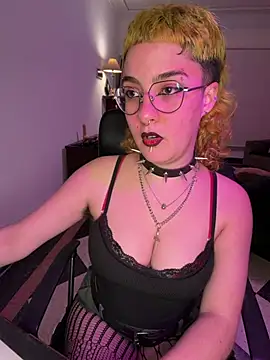 Infernaldeity - 🔥I sit on u + Twerk + flash 🍒