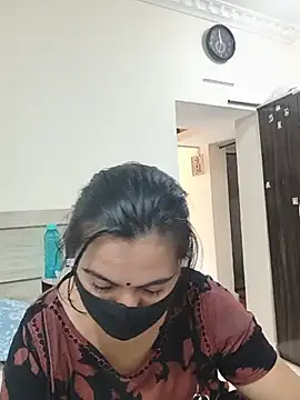 SpasyQueen69 - Sit in bra_2 min
