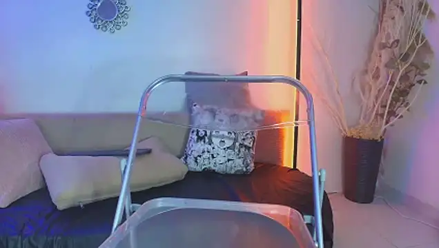 HairyAillyn - Bounce Ass and see asshole