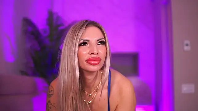 EvaMorreti - Play with my pussy + 3 min toy control