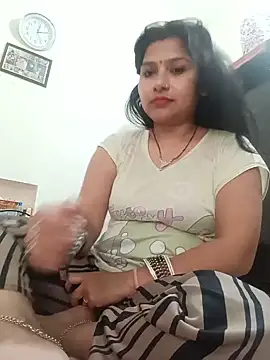 Heyy_Anshi - Show Pussy With Fingringss
