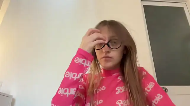 EarlenePedrogo - Let my hands go over my bra