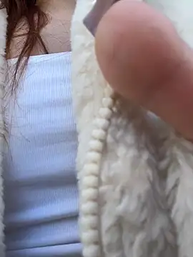 LisaCatt - sucking fingers topless