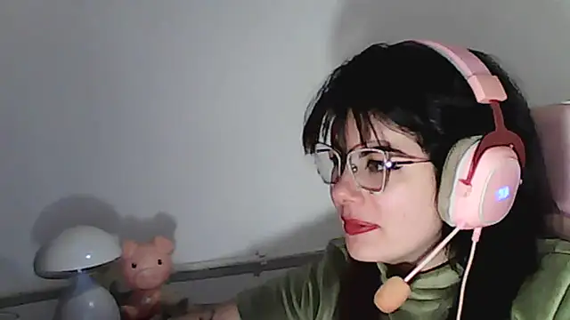 Owly_bloom - just chatting