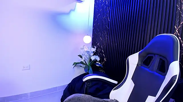 Lia_damasco - Domi control for 3 minutes