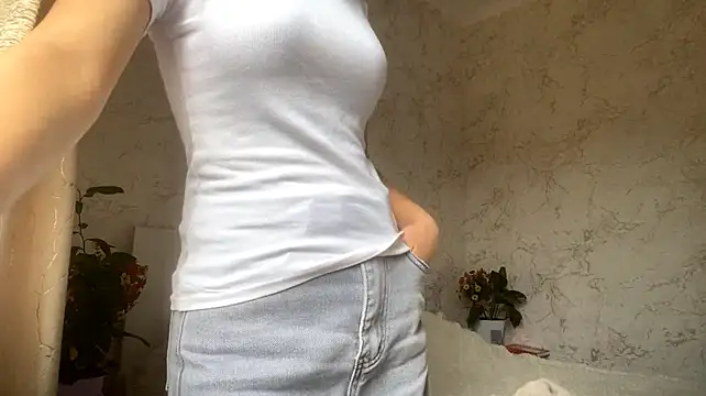 Erinlimma - Make my jeans slide a little?