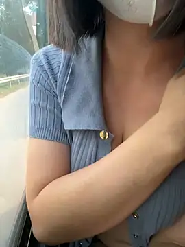 May-Squirt - Make my dress wet in puclic And squirt