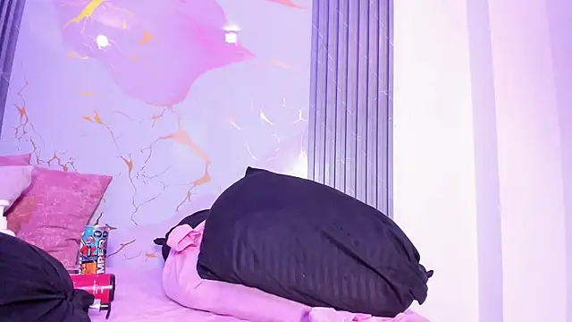 VeronicaLodge23 - ♥︎Spank ass + oil♥︎