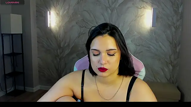 VivienRoss_ - make me smile