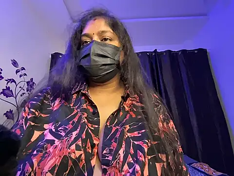 UR_Chocogirl - Chocolate on boobs