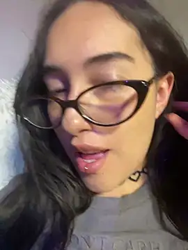 Kiss_Sophi - Wet pussy sounds