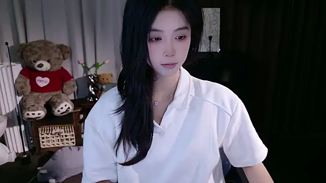 GUGUGAGA-1 - 展示大长腿🦵