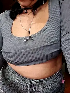 Love_Tina_Forever - TOPLESS DANCE 5 MINUTES