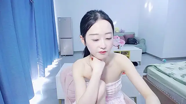 Mist_Muxiii520 - 人总是喜欢反季节的东西，就像幸福后知后觉