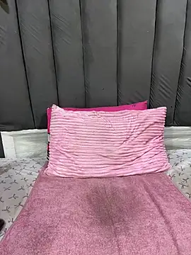LonelyQueenxx25