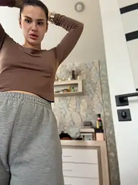MiraReach - Anal sex with dildo 👅