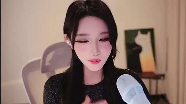 Yuyuyu-1202 - 兄弟们我女装好看吗