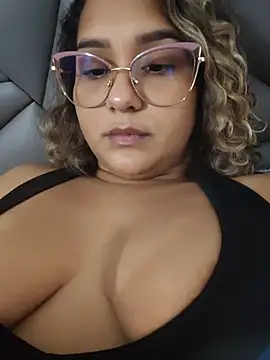 BrendaGirs - Chupar tetas 🔥🤤