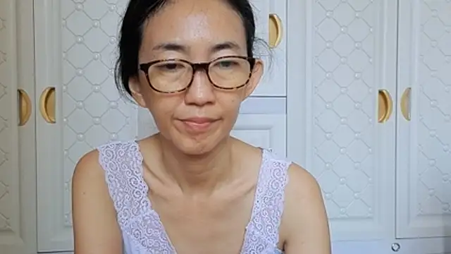 ClitGodess - topless dance