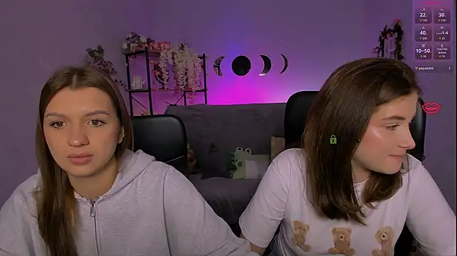 Khloebeauty - flash tits
