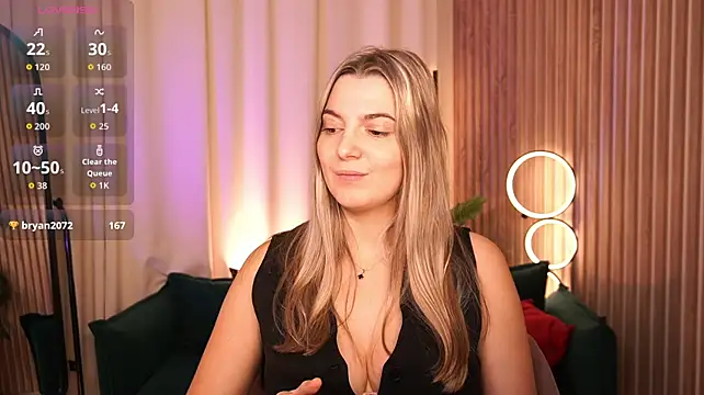 LucreciaStorm - boobs zoom + massage