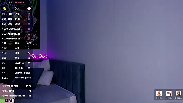 Alice_Taylori - Tease my boobs with top