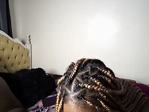 Brendah_star - stay wet and horny for daddies,mwaaah.