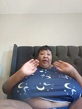 Nancy111 - Make Me cum and squit in my toy